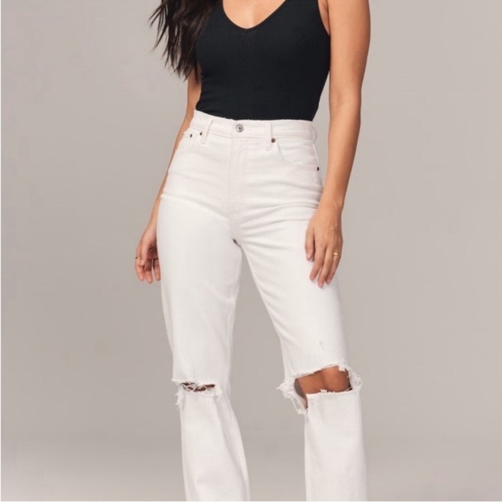 Abercrombie & Fitch the 90s Ultra High Rise White Distressed Jeans